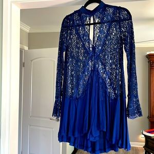 Free People Navy Blue HighLow long sleeve BOHO shirt Lace Size Small NWOT
